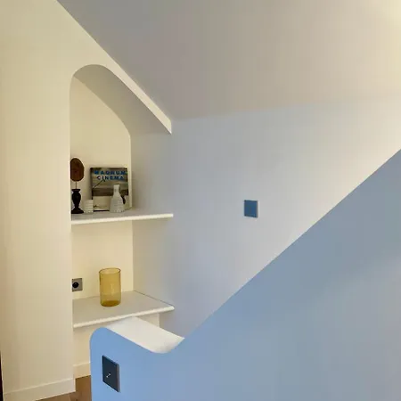 New : Atelier Artiste Montmartre Paris