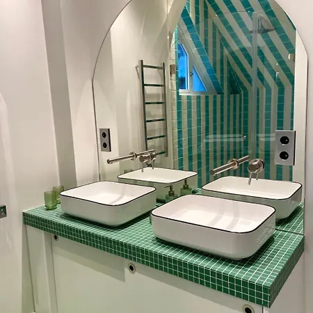 New : Atelier Artiste Montmartre